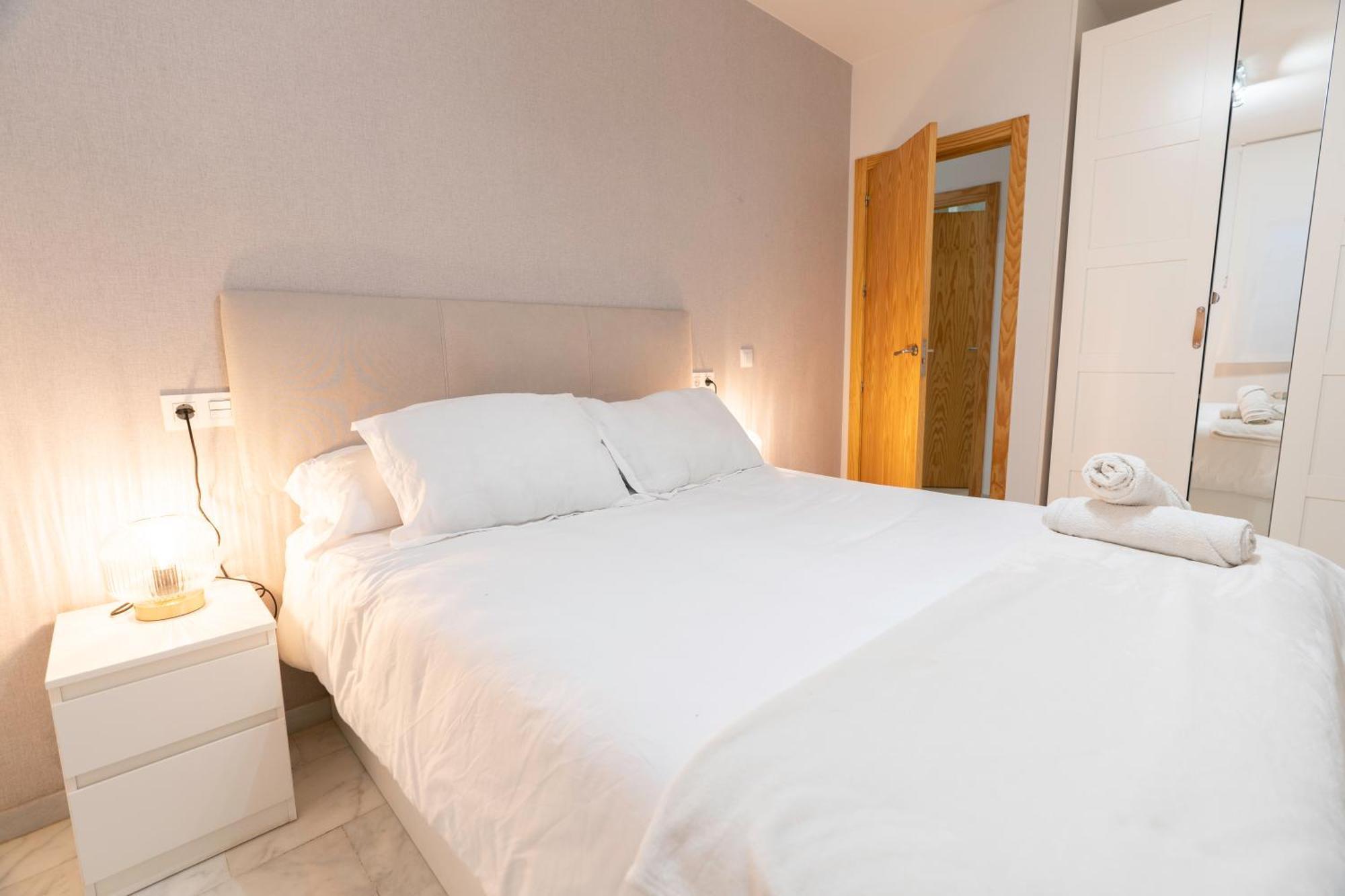 Urban Bliss, Precioso Apartamento A 6 Kms De Granada Centro Churriana de la Vega المظهر الخارجي الصورة